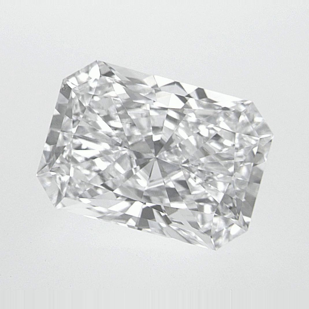 1.95 ct Lab-Grown Diamond – D VS2 – Radiant Cut – IGI Certified — Sapphire Row · cut7