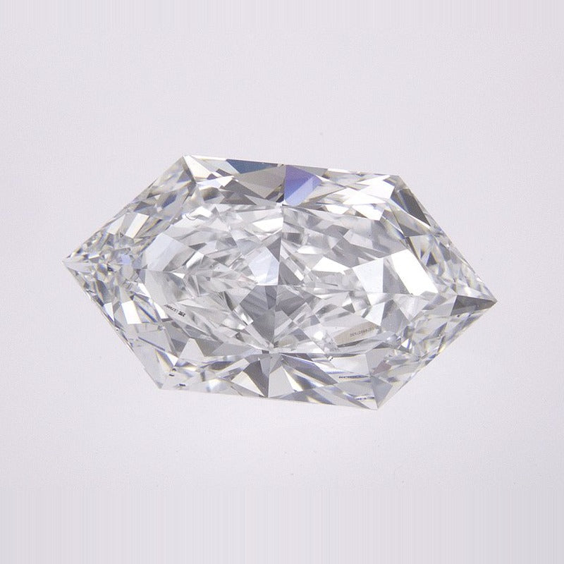 2.76 ct Lab-Grown Diamond – E VS1 – Elongated Hexagon Duchess Faceted-cut – IGI Certified — Sapphire Row · cut7