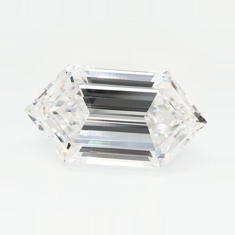 2.65 ct Lab-Grown Diamond – E VVS2 – Elongated Hexagon Duchess Step-cut – GCAL Certified — Sapphire Row · cut7