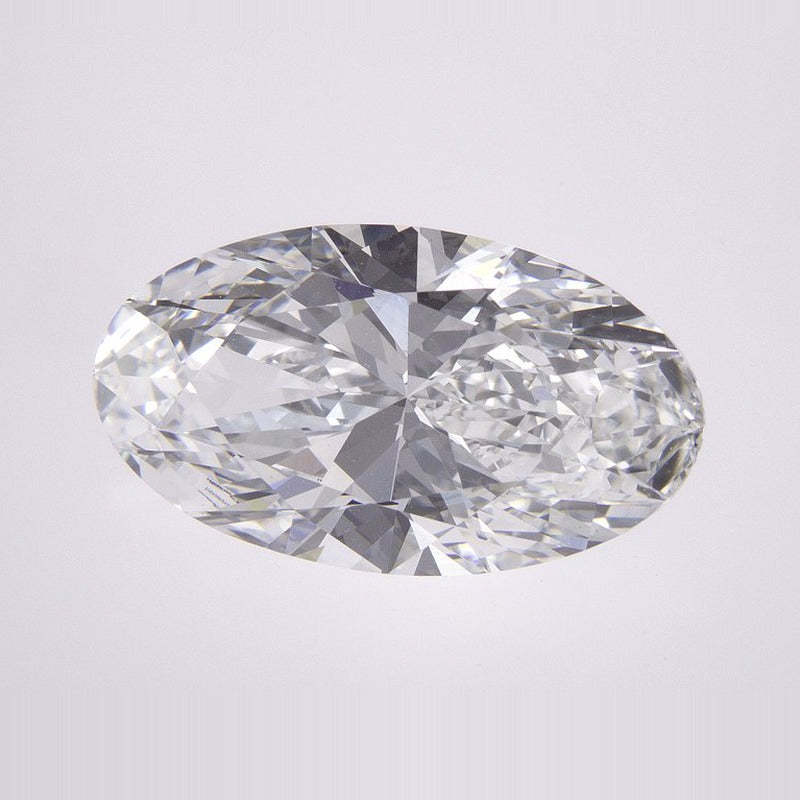 3.92 ct Lab-Grown Diamond – D VVS2 – Elongated Oval Cut – IGI Certified — Sapphire Row · cut7
