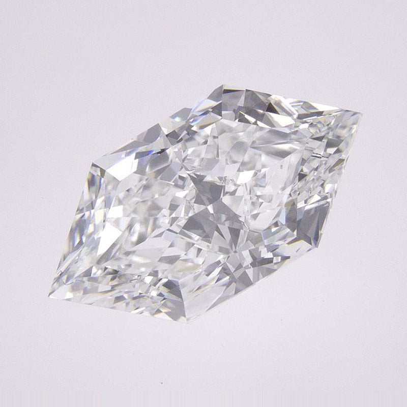 2.25 ct Lab-Grown Diamond – E VVS1 – Elongated Hexagon Duchess Faceted-cut – IGI Certified — Sapphire Row · cut7