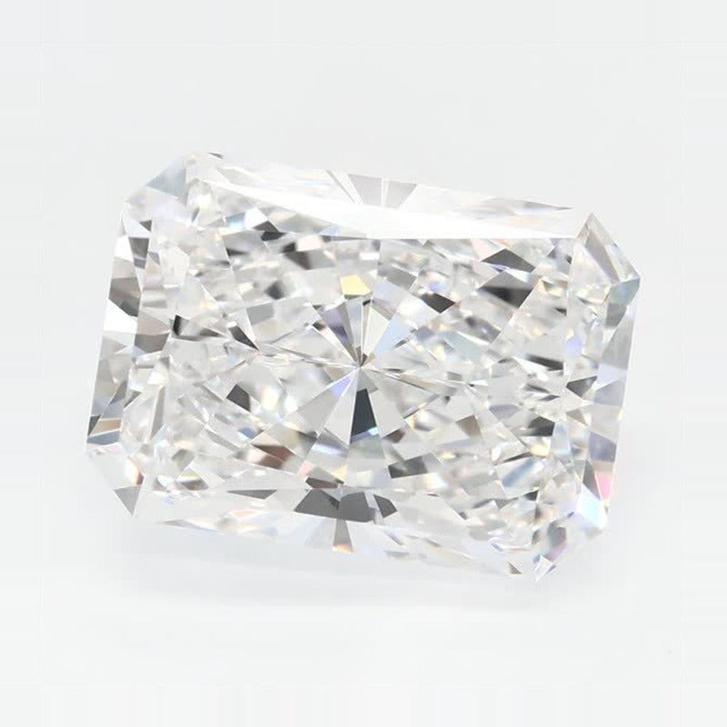 3.95 ct Lab-Grown Diamond – D VVS2 – Radiant Cut – GCAL Certified — Sapphire Row · cut7