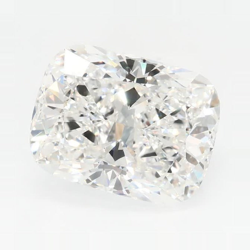 3.86 ct Lab-Grown Diamond – F VVS2 – Elongated Cushion Cut – GCAL Certified — Sapphire Row · cut7