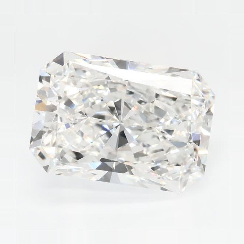 4.09 ct Lab-Grown Diamond – E VVS2 – Radiant Cut – GCAL Certified — Sapphire Row · cut7