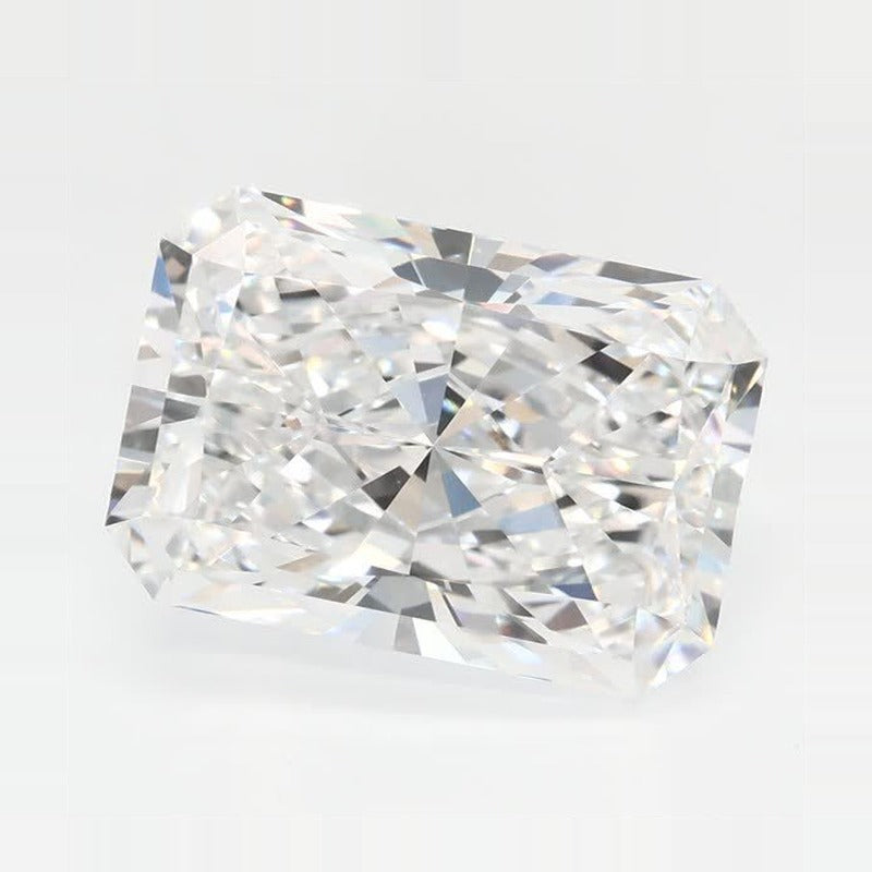 4.04 ct Lab-Grown Diamond – D VVS1 – Radiant Cut – GCAL Certified — Sapphire Row · cut7