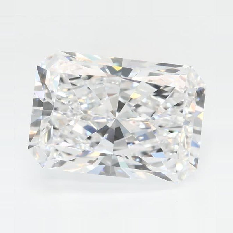 3.09 ct Lab-Grown Diamond – D VVS2 – Radiant Cut – GCAL Certified — Sapphire Row · cut7