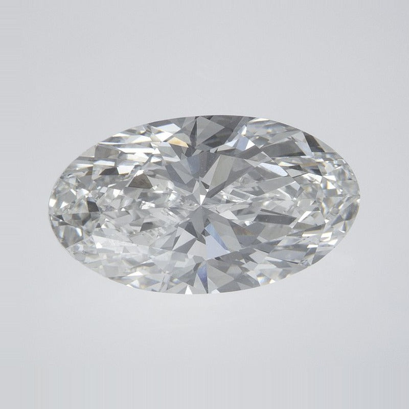 3.71 ct Lab-Grown Diamond – D VVS2 – Elongated Oval Cut – IGI Certified — Sapphire Row · cut7