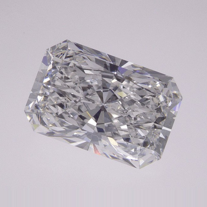 2.08 ct Lab-Grown Diamond – E VS1 – Radiant Cut – IGI Certified — Sapphire Row · cut7