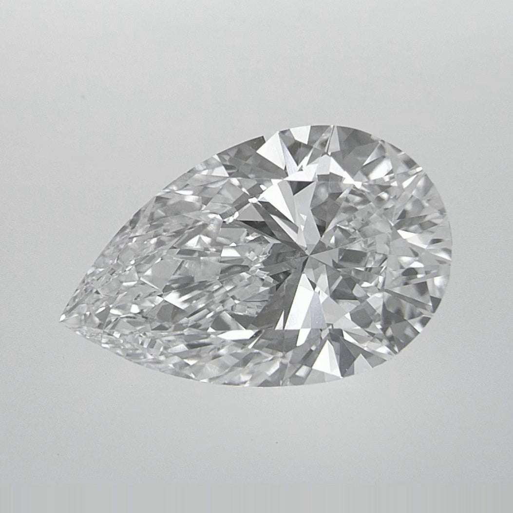 3.72 ct Lab-Grown Diamond – D VVS2 – Pear Cut – IGI Certified — Sapphire Row · cut7