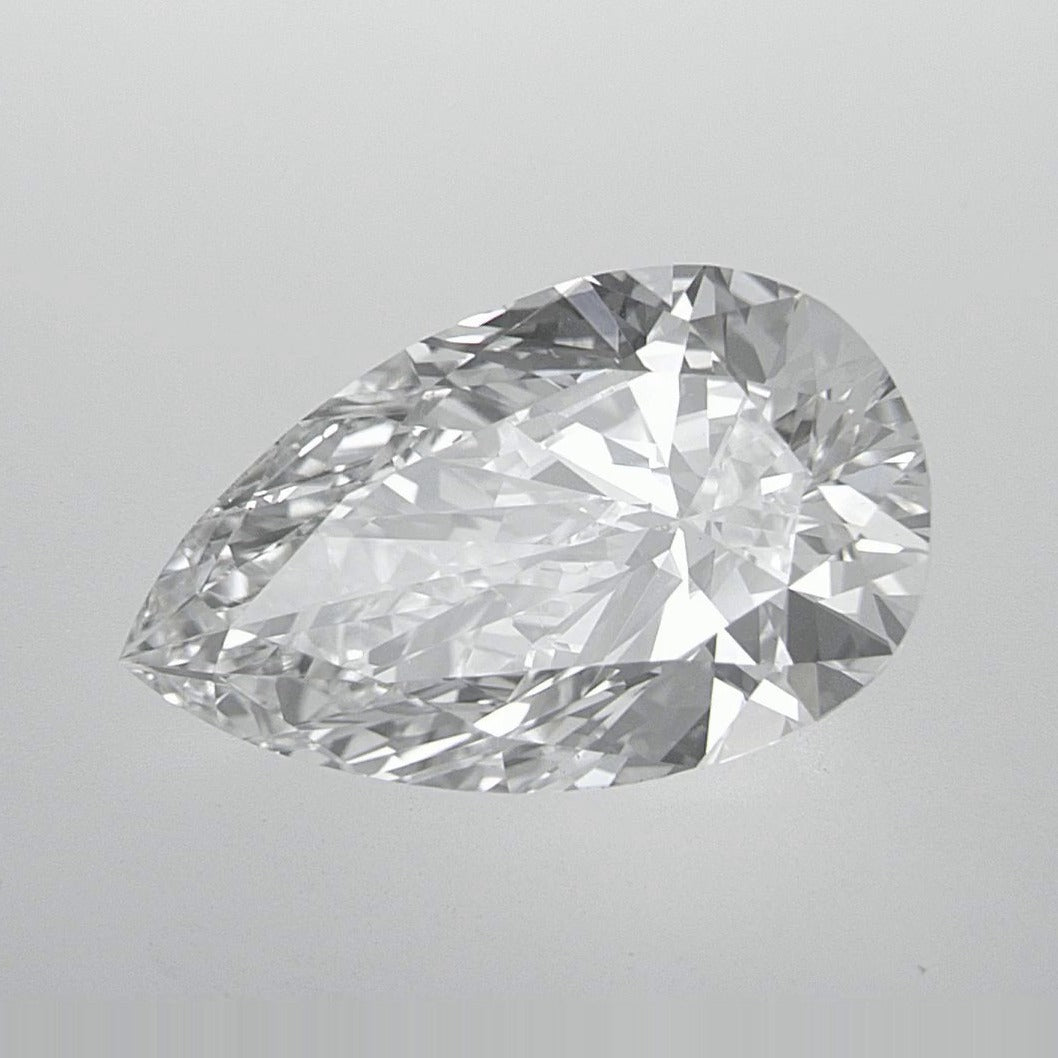 3.21 ct Lab-Grown Diamond – E VVS2 – Pear Cut – IGI Certified — Sapphire Row · cut7