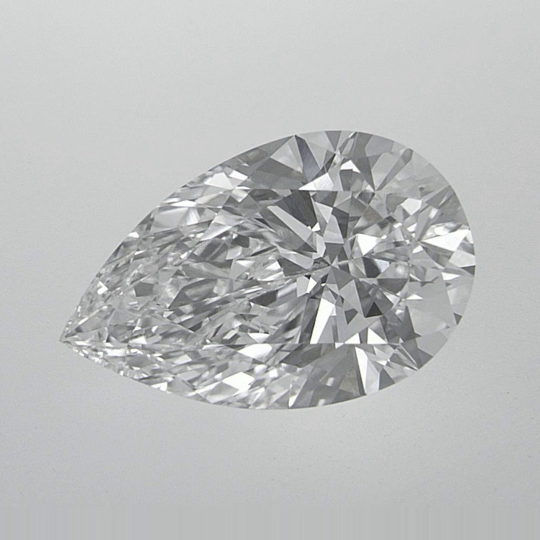 2.63 ct Lab-Grown Diamond – E VVS1 – Pear Cut – IGI Certified — Sapphire Row · cut7