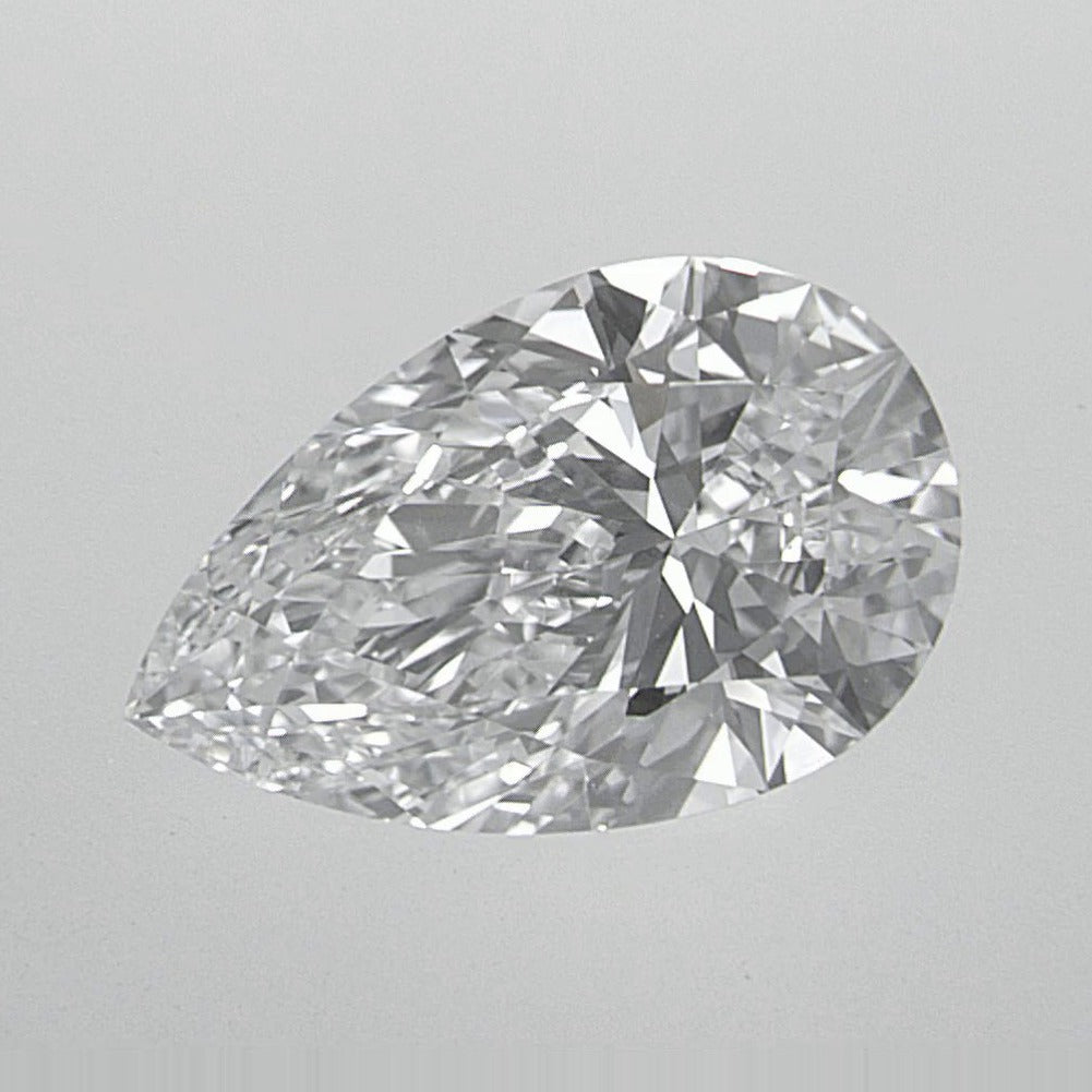 1.36 ct Lab-Grown Diamond – D VVS1 – Pear Cut – IGI Certified — Sapphire Row · cut7