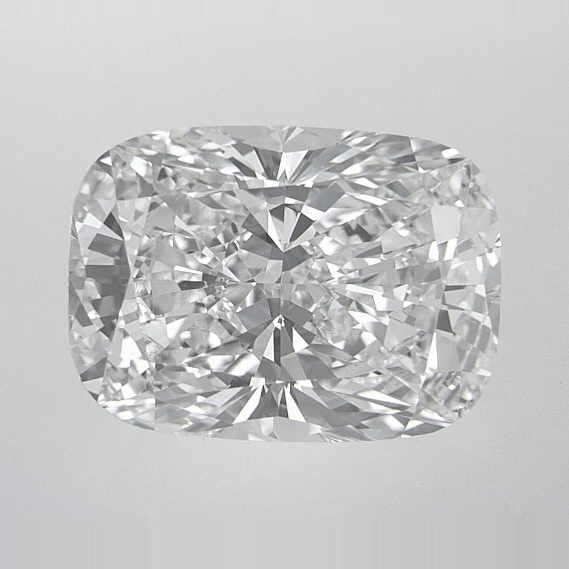 5.03 ct Lab-Grown Diamond – E VVS2 – Elongated Cushion Cut – IGI Certified — Sapphire Row · cut7