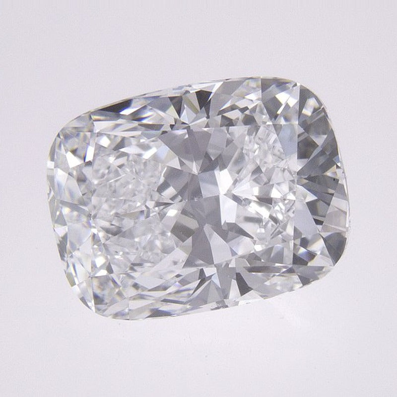 3.06 ct Lab-Grown Diamond – D VVS2 – Elongated Cushion Cut – IGI Certified — Sapphire Row · cut7