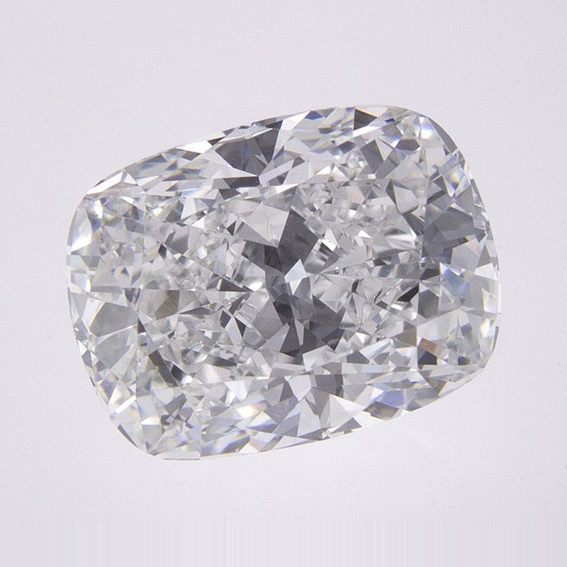 2.67 ct Lab-Grown Diamond – D VVS1 – Elongated Cushion Cut – IGI Certified — Sapphire Row · cut7