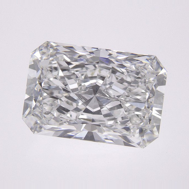 2.38 ct Lab-Grown Diamond – E VVS2 – Radiant Cut – IGI Certified — Sapphire Row · cut7