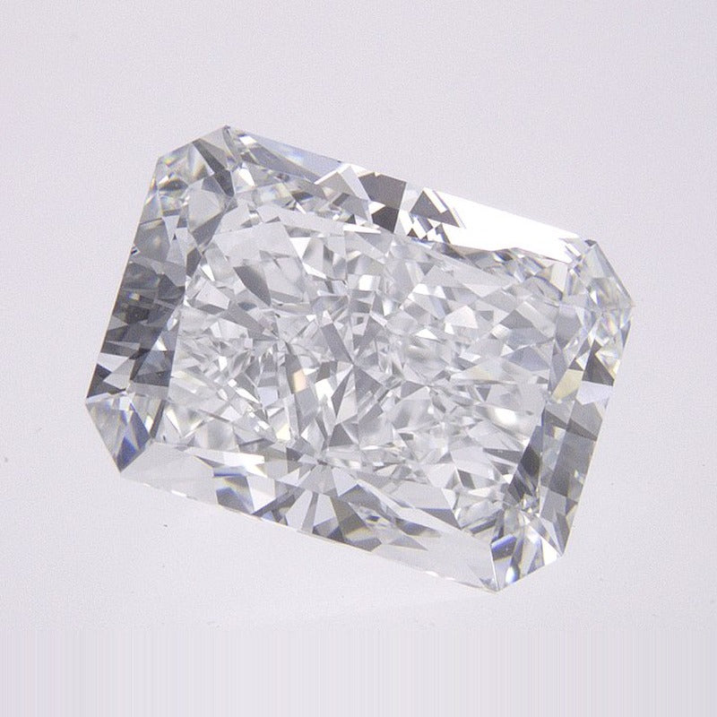 2.06 ct Lab-Grown Diamond – D VVS1 – Radiant Cut – IGI Certified — Sapphire Row · cut7